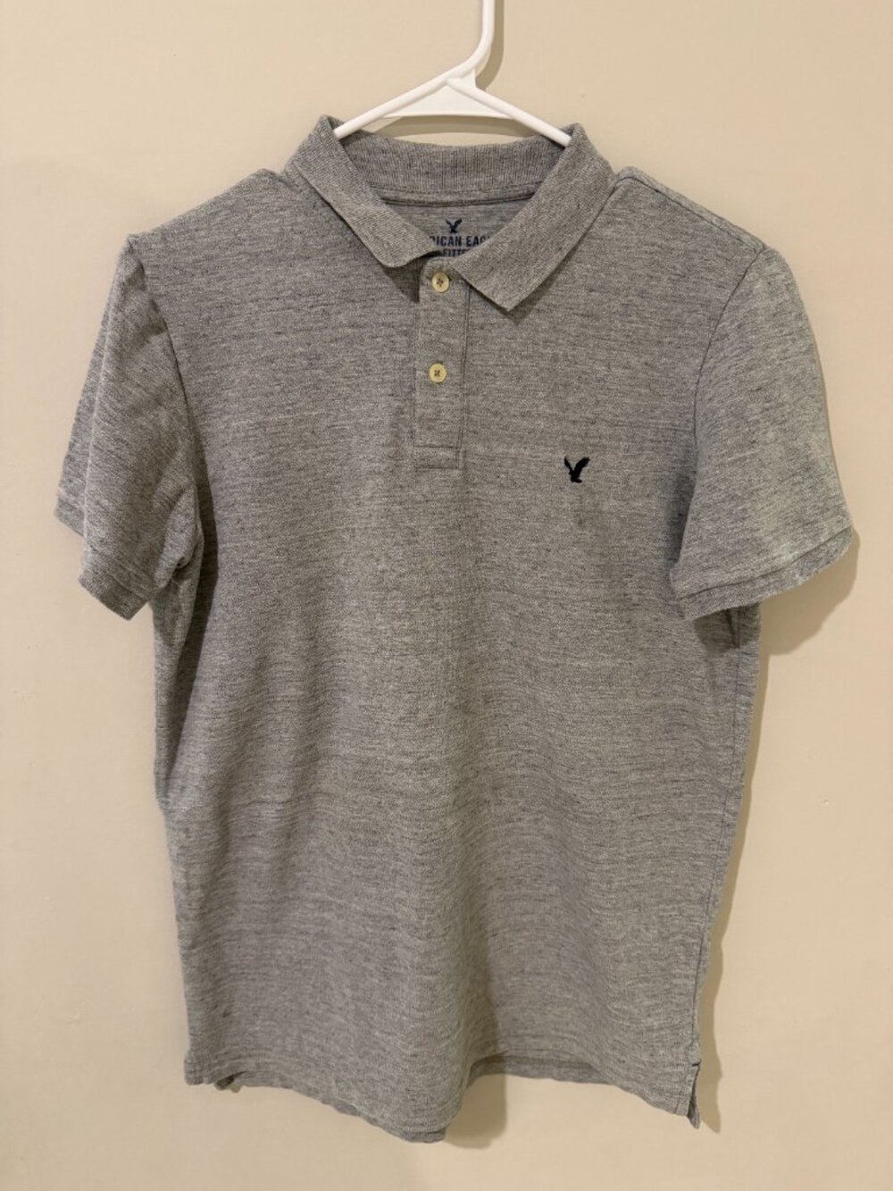 American Eagle Outfitters Men's Gray Polo Shirt Short Sleeve Eagle Logo Casual